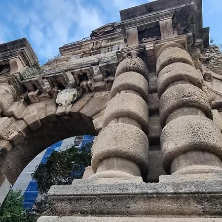 Porta Pila Brignole Πανσιόν *